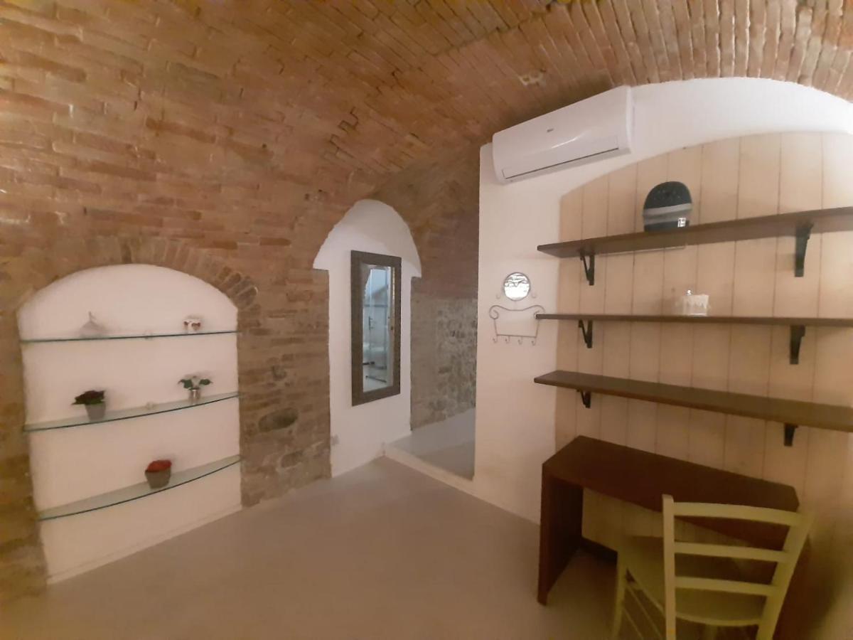 Assisi, Angolo Di Matilde Apartment